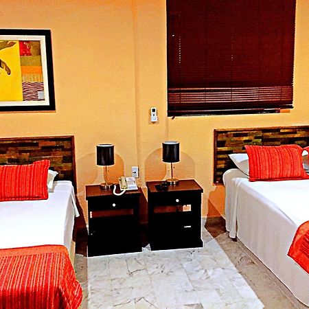 Hotel Versalles Suites Cancún Extérieur photo