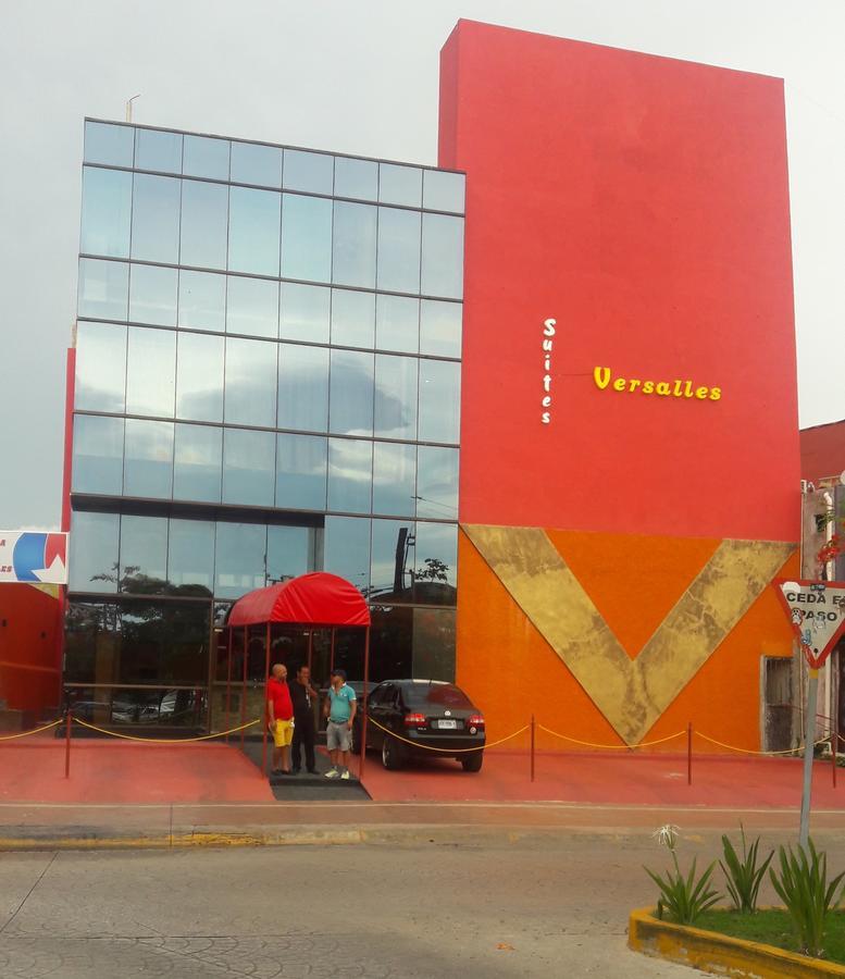 Hotel Versalles Suites Cancún Extérieur photo