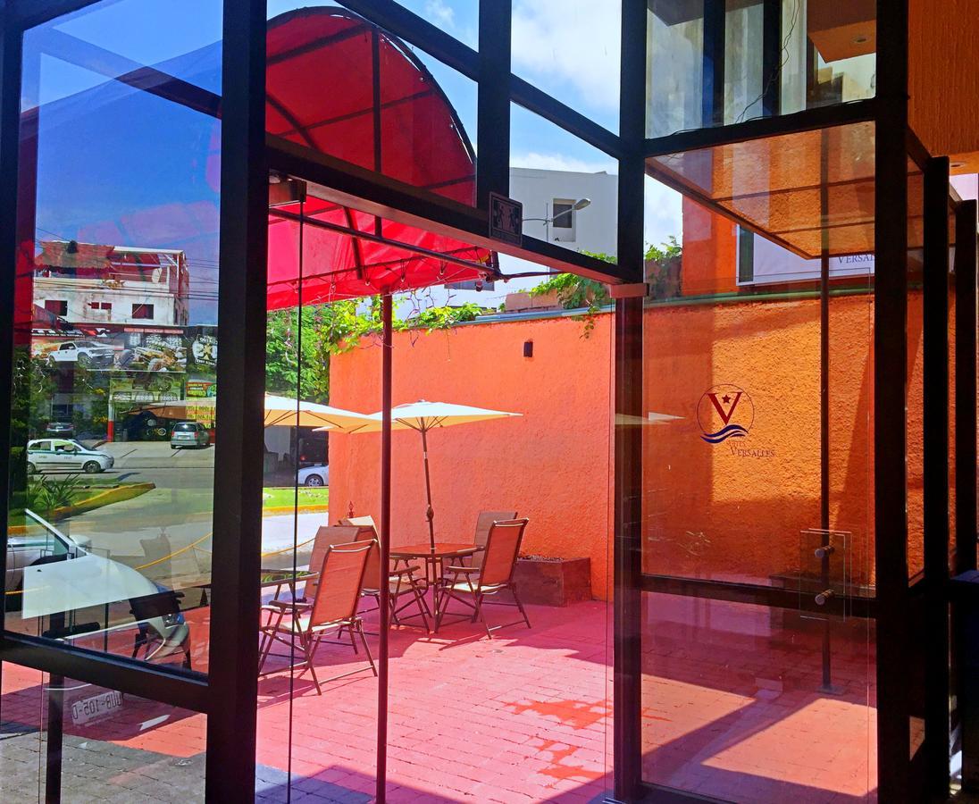 Hotel Versalles Suites Cancún Extérieur photo