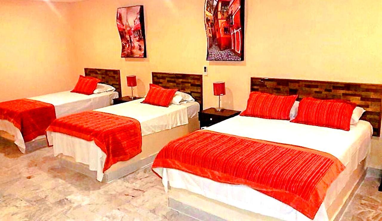 Hotel Versalles Suites Cancún Extérieur photo